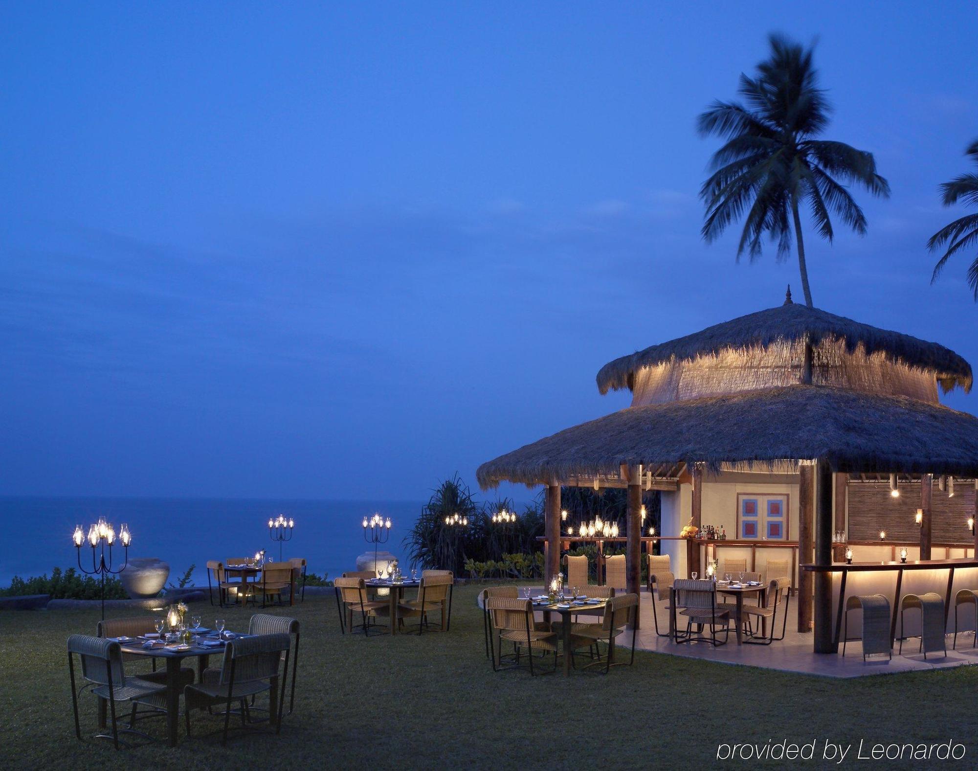 Taj Bentota Resort & Spa Restaurant photo